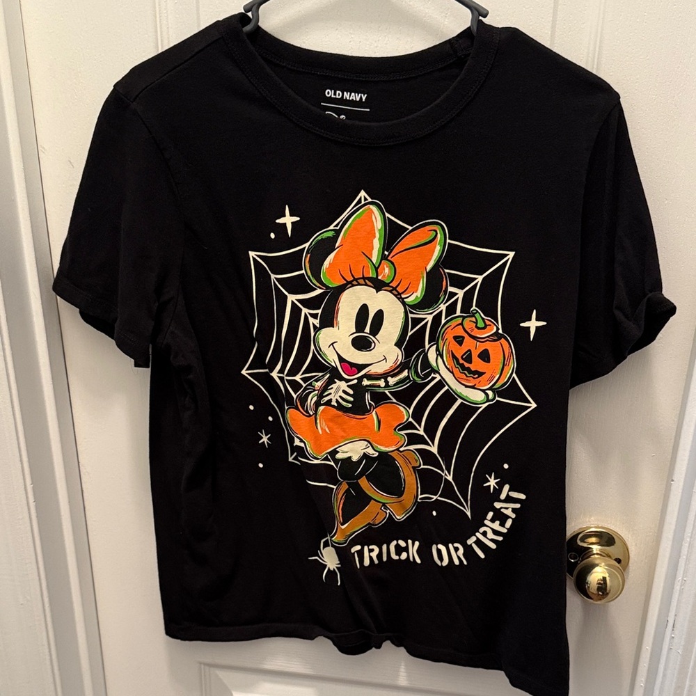 NWOT Old Navy Minnie Halloween T-Shirt  - Large